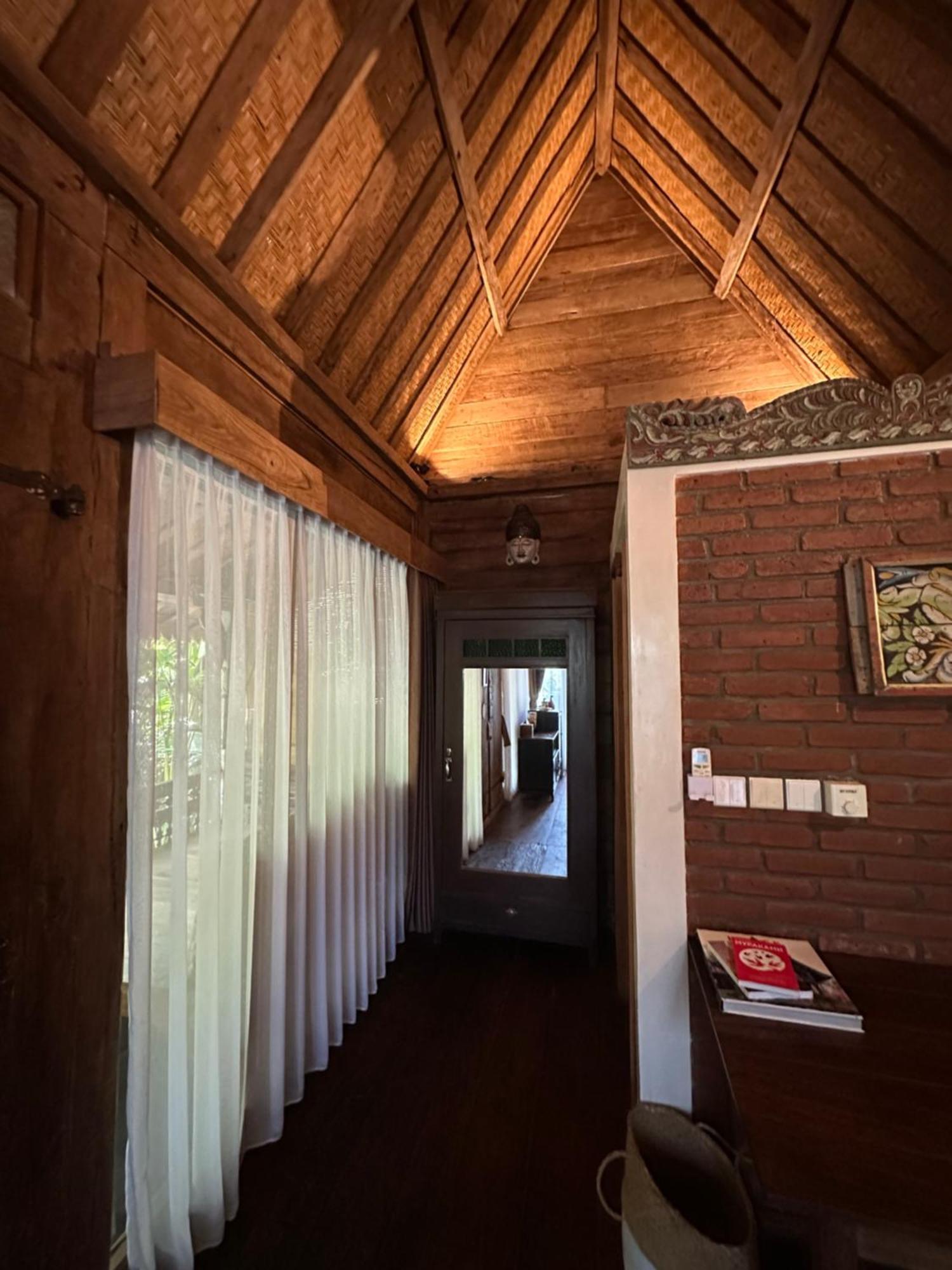 Umakayu Joglo Villa Canggu - Boutique Hotel Екстериор снимка