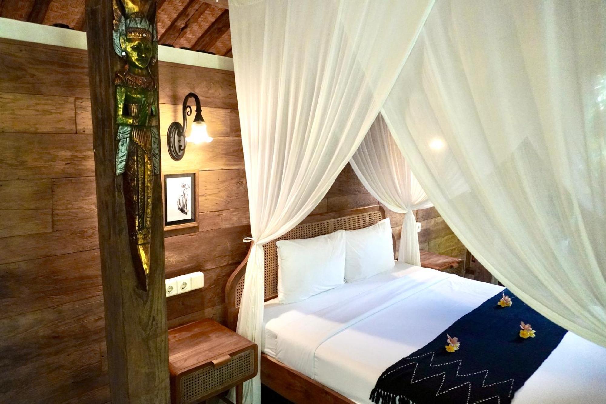 Umakayu Joglo Villa Canggu - Boutique Hotel Екстериор снимка