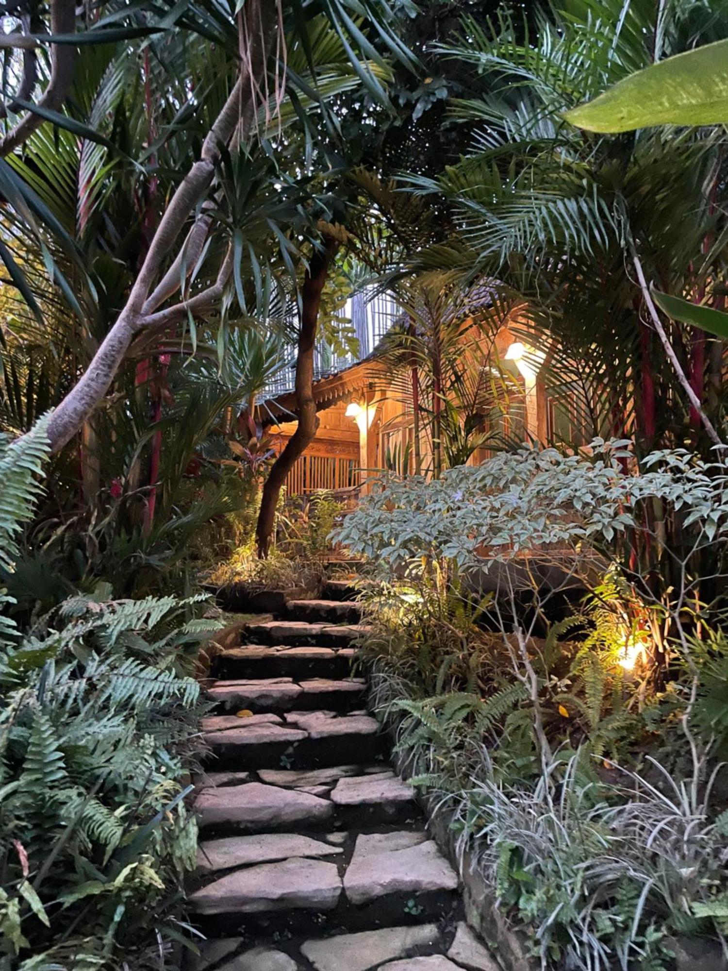 Umakayu Joglo Villa Canggu - Boutique Hotel Екстериор снимка